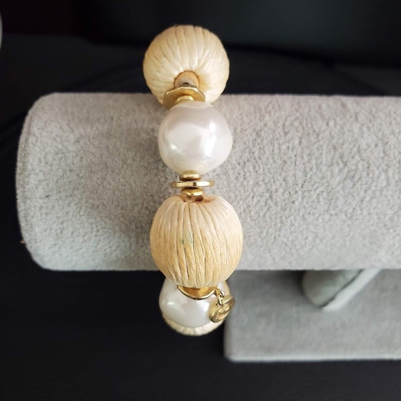 Spartina 449 Bahia Stretch Bracelet with Pearls & Raffia Beads Gold Plate Beachy - Picture 5 of 6